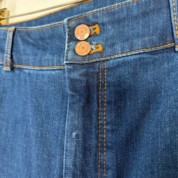 Talbots High-Waist Wide Leg Crop Jeans - Picture 11 of 11